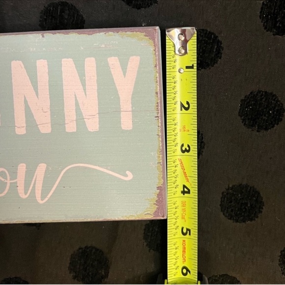 Quill to Paper - some bunny loves you - Easter sign - Picture 2 of 5